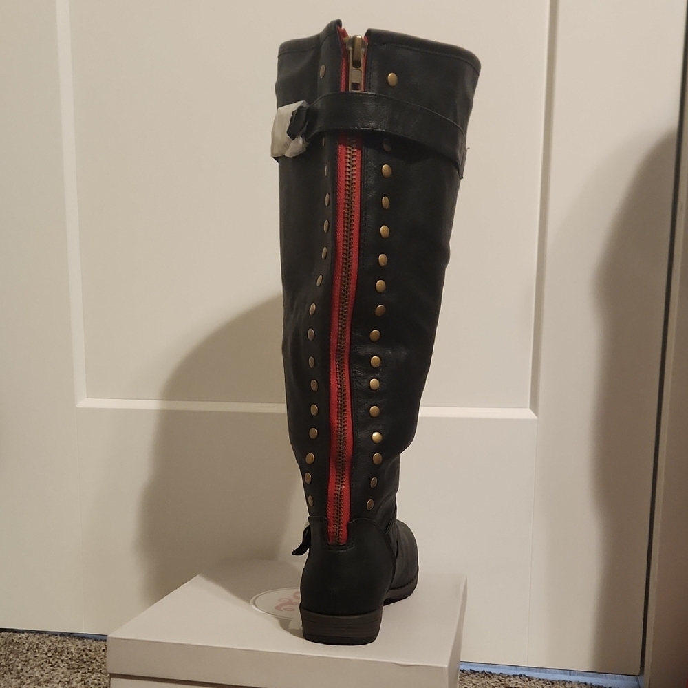 Black Knee-High Boots with Stud Detail - Picture 2 of 4